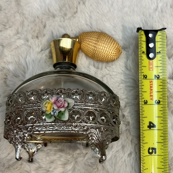 Vintage 1930”s refillable glass perfume bottle with atomizer - Picture 3 of 8